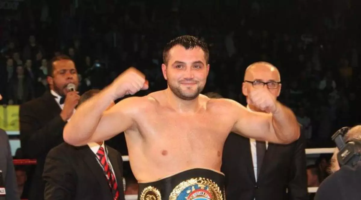 Cristian Ciocan s-a apucat de box împotriva voinţei mamei sale: "Nu a văzut nici un meci de-al meu!"