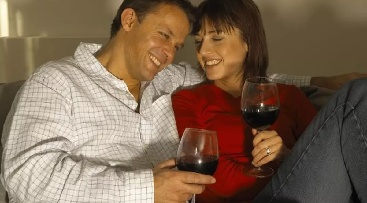 Horoscop: Cum se comportă la beţie în funcţie de zodia lui