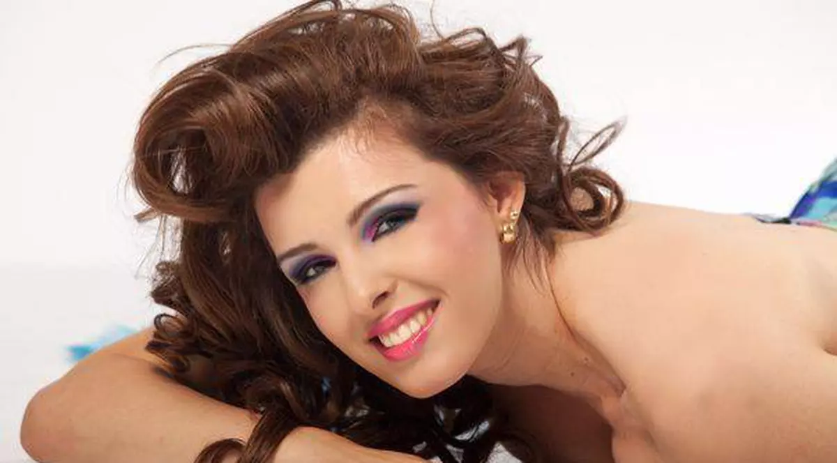 Diana Bişinicu, ASALTATĂ de un Don Juan autohton: "La mine n-au avut niciodată succes bărbaţii care mi-au prezentat lista lor de cuceriri"