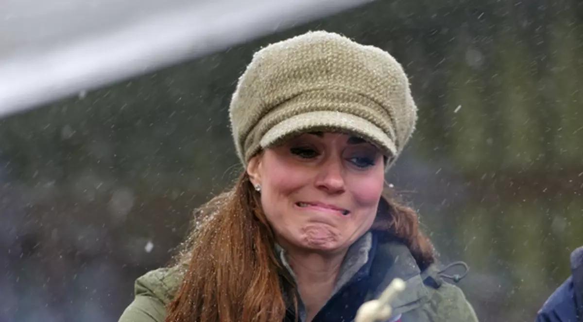 BOMBĂ! Kate Middleton se MUTĂ la PĂRINȚI! Vezi ce a făcut-o să ia această DECIZIE!