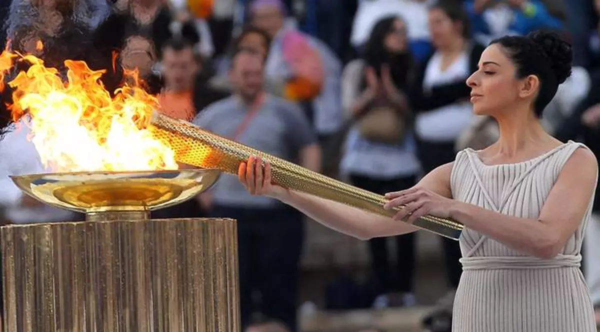 Torţa olimpică pentru JO 2014 va ajunge în spaţiul cosmic