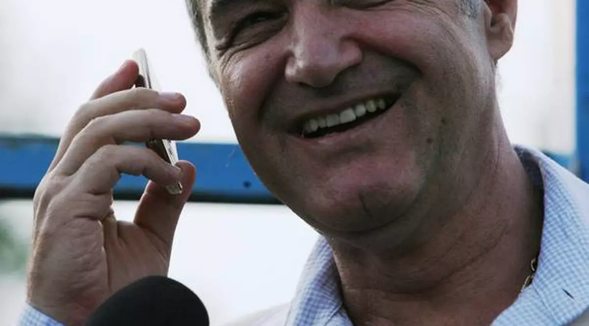 „Ptiu ptiu ptiu şi scuip”. Vezi cine îi stârnește o astfel de reacție lui Gigi Becali