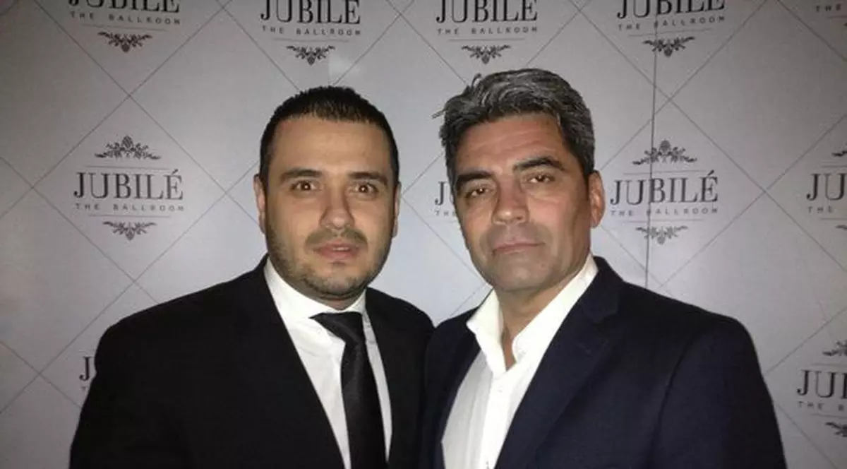 Recent despărţit de Gabi Cristea, Marcel Toader se ţine de petreceri! Vezi unde a fost şi cu cine s-a distrat | FOTO