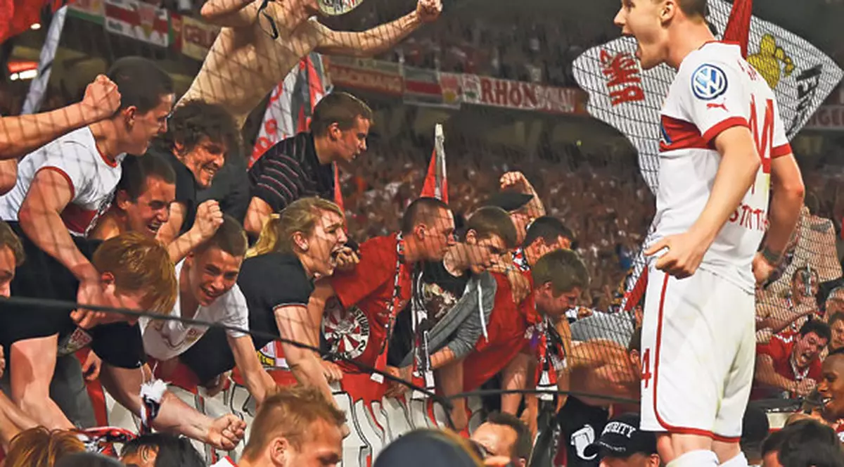 Alexandru Maxim poate câştiga primul trofeu în Germania, la doar patru luni de la transferul la VfB Stuttgart