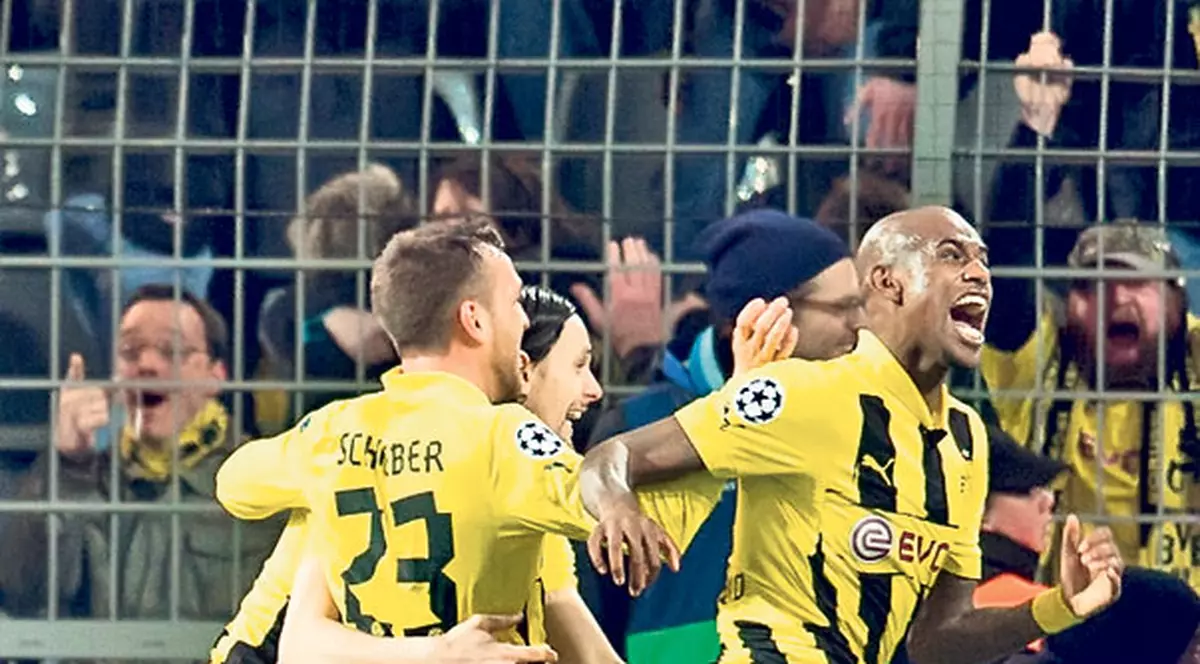 Memorabil! Malaga a condus cu 1-0 şi 2-1, dar Dortmund a prins semifinalele Ligii cu două goluri în ultimele secunde