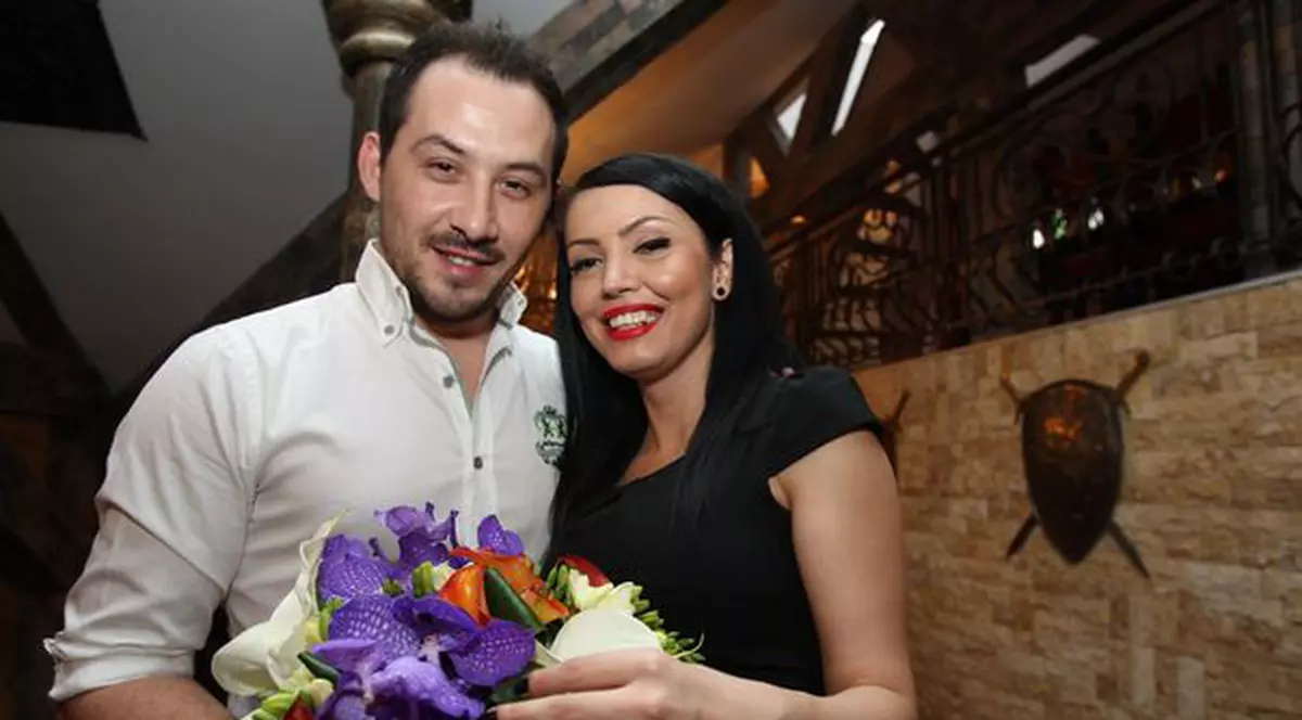 Andreea Mantea: "Ştefan a aşteptat să zic DA, apoi mi-a dat inelul. Am mai fost cerută de soţie"
