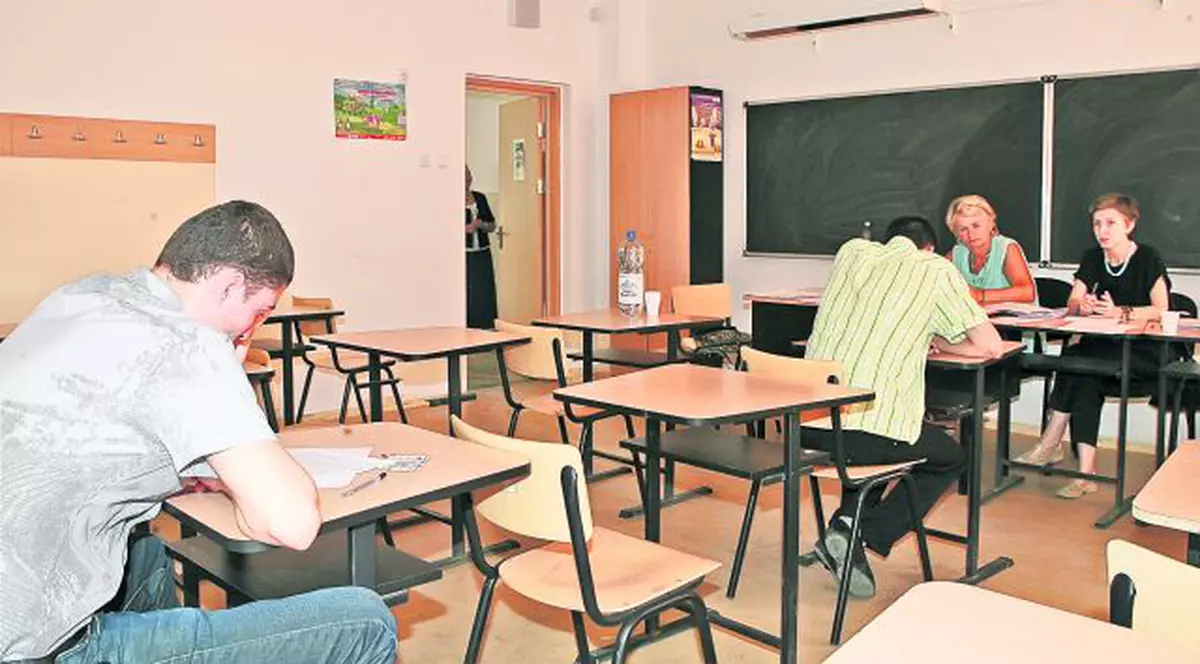 Elevii vor fi «percheziţionaţi» la Bac