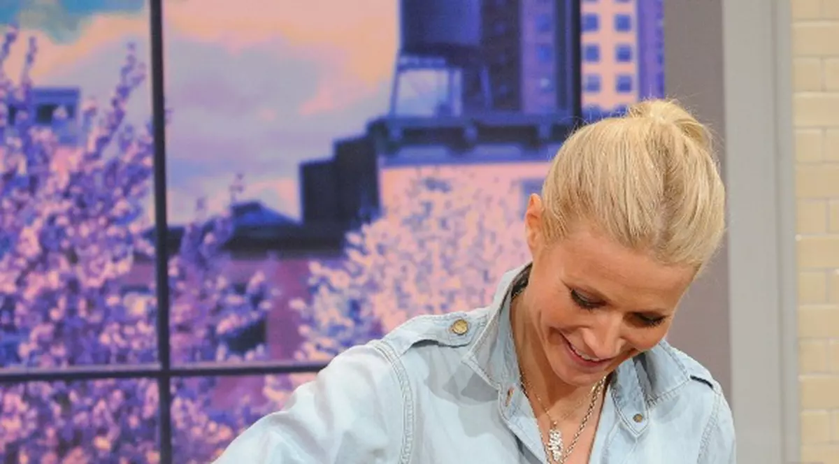 Este una dintre CELE MAI MARI ACTRIŢE de la Hollywood, însă VISUL ei este SĂ VÂNDĂ SANDVIŞURI!