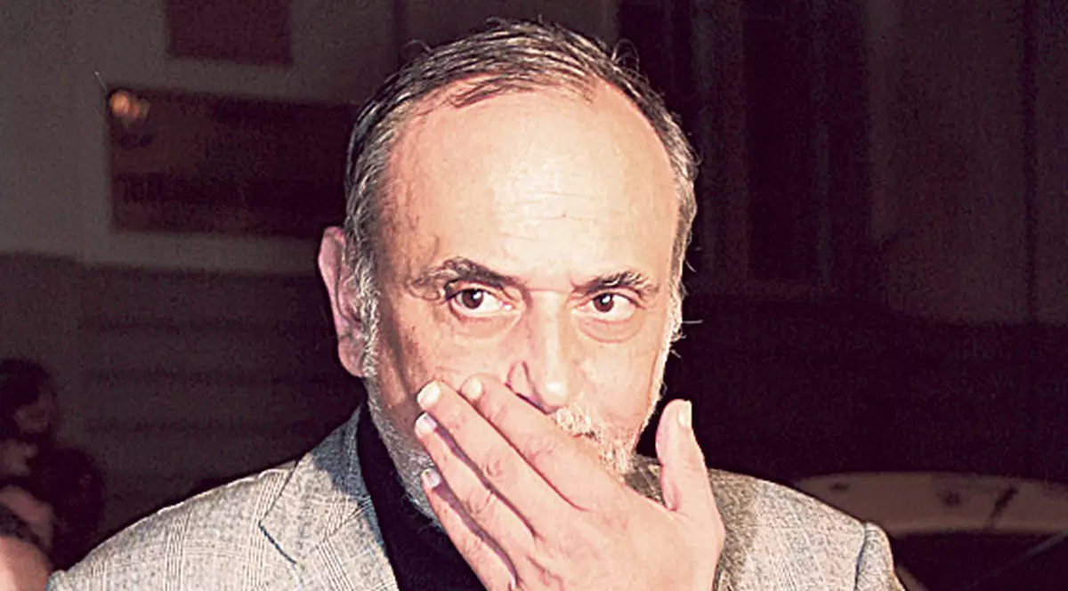 Banca insistă să recupereze 20.000.000 € de la Patriciu