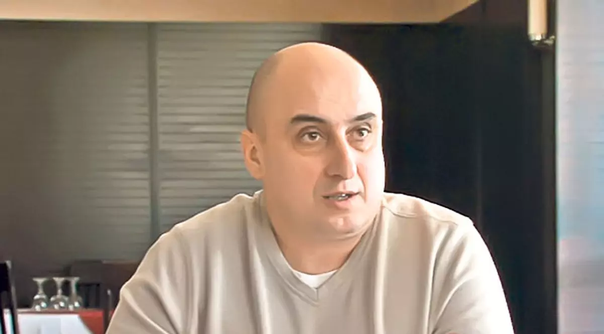 Un om de afaceri din Bârlad, păgubit de Gigi Becali, îl face praf pe patronul Stelei: «E o lichea care nu a făcut nimic corect»