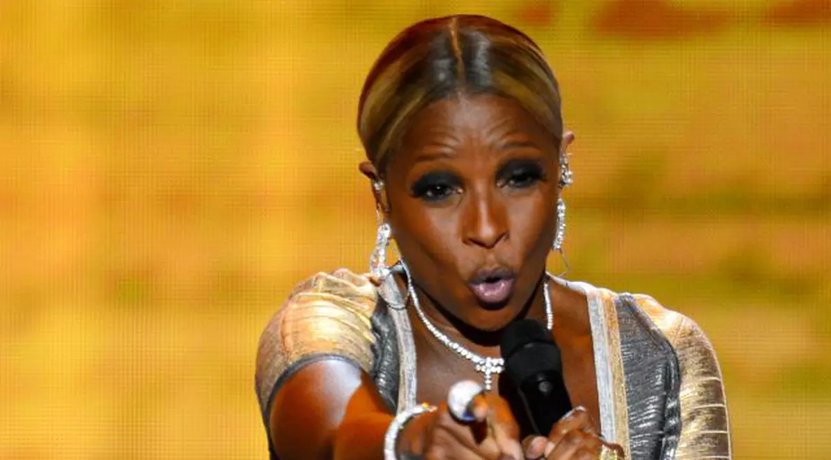 Cântăreața Mary J. Blige, dată în judecată de fiscul american. Vezi ce sumă datorează! 