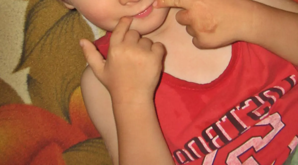 Sergiu se luptă cu autismul! Băiatul de 5 ani are nevoie de 600 de lei lunar pentru terapii speciale