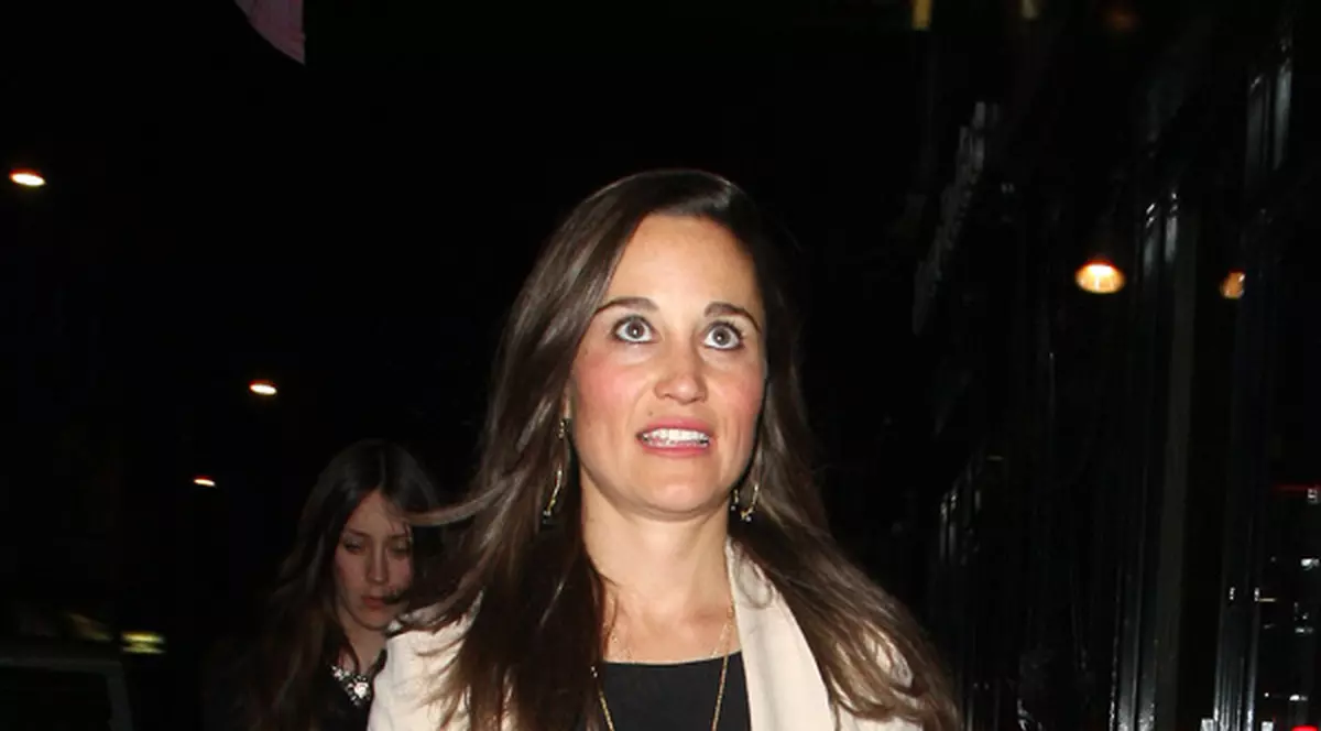 Pippa, pozată beată criţă!