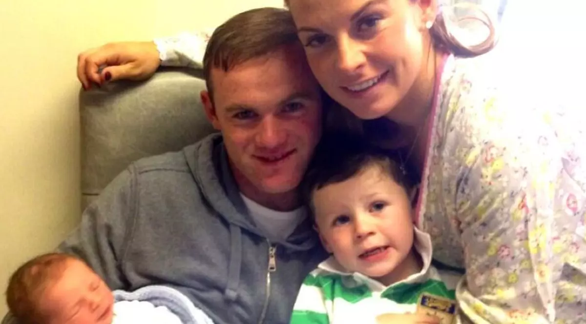 Fotbalistul Wayne Rooney, tată pentru a doua oară - FOTO