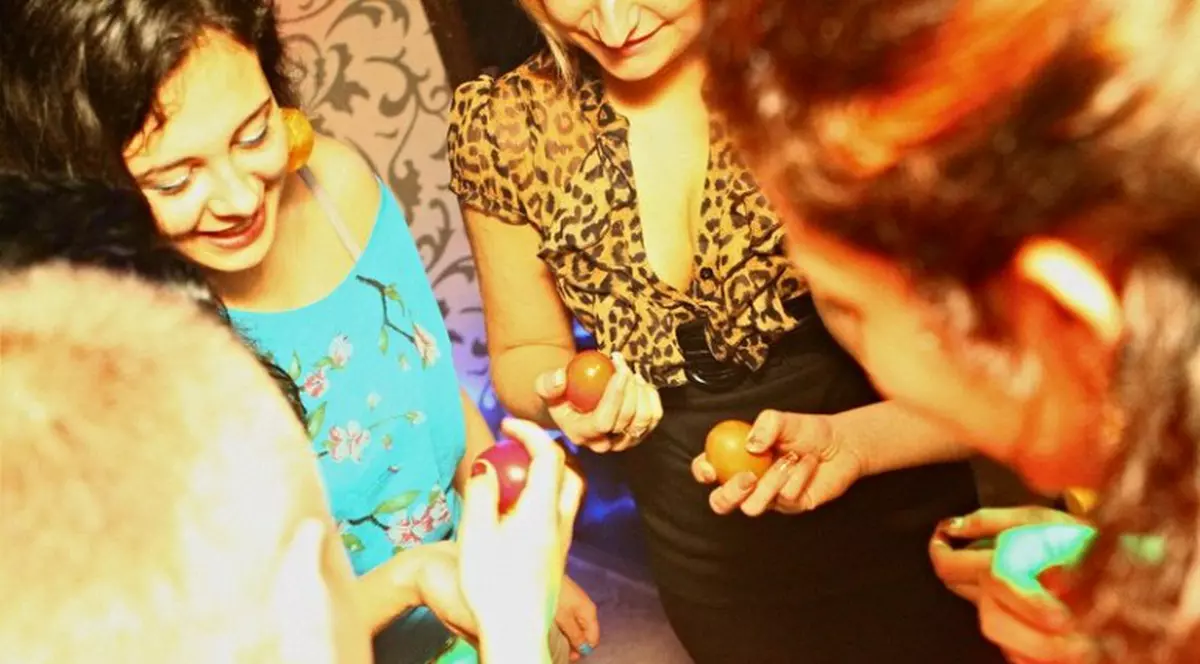 Obiceiul CIOCNITUL OUĂLELOR de Paşte are anumite REGULI!