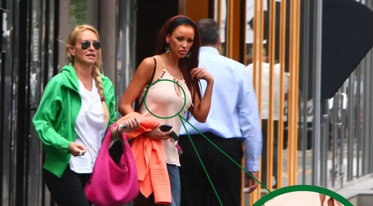 Bianca, ţi-ai luat bluza cu sfârcuri? | FOTO