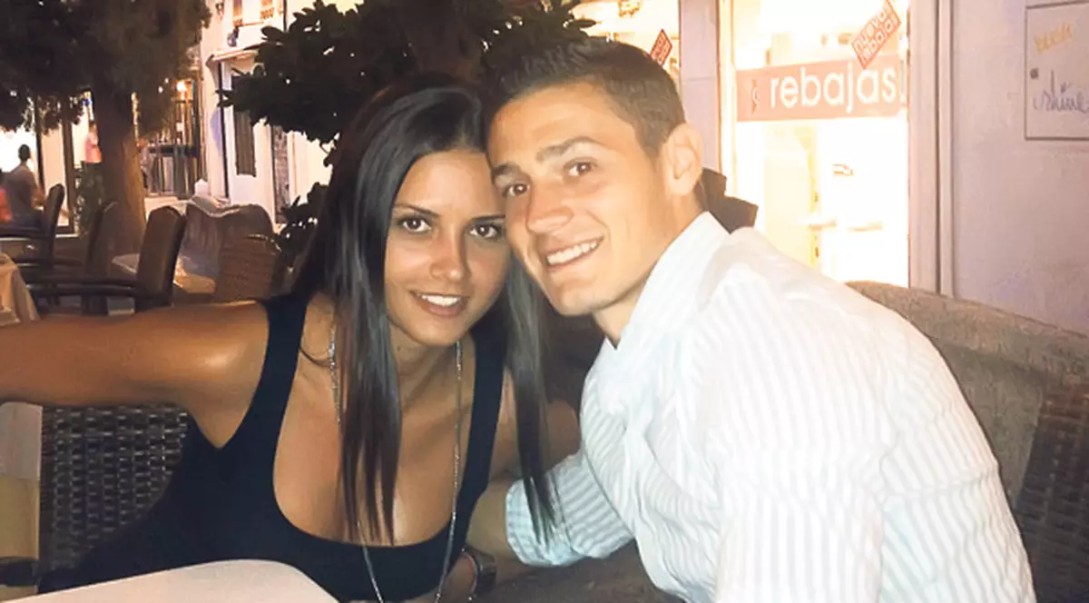 Gabriel Torje a rămas singur! S-a despărţit de Iulia Pârlea, după o relaţie de un an