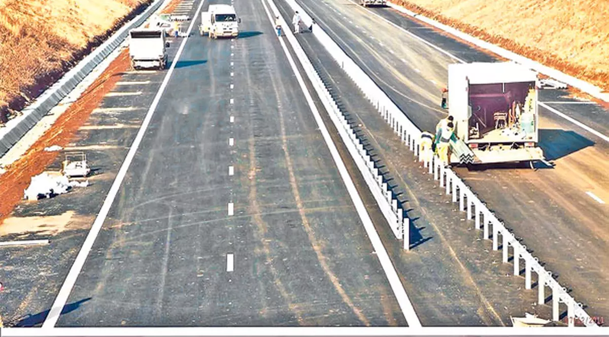 Avem 4,5 miliarde de euro pentru autostrăzi!