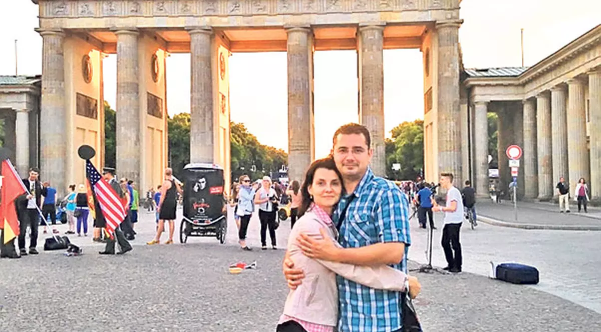 Ştiristul Alex Ferariu, pe drumuri de ziua lui