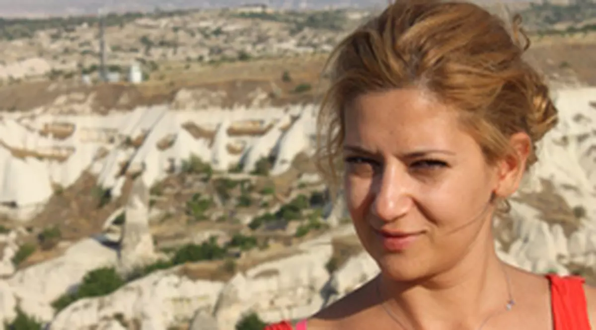 Din câte ţări a văzut, ştirista Amalia Enache s-a îndrăgostit IREMEDIABIL anul trecut de una. Vezi ce îţi propune pentru O VACANŢĂ DEOSEBITĂ! Foto