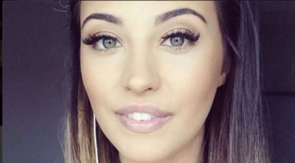 Este ACESTA PORTRETUL care o face pe ANTONIA să pară că suferă de SINDROMUL DOWN? | FOTO ÎN ARTICOL