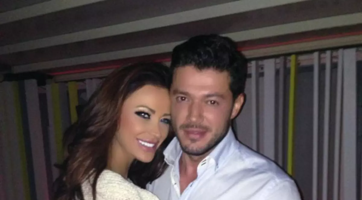 PHOTOSHOP sau TALIE DE VIESPE? Uite CUM ARATĂ BIANCA DRĂGUŞANU | FOTO