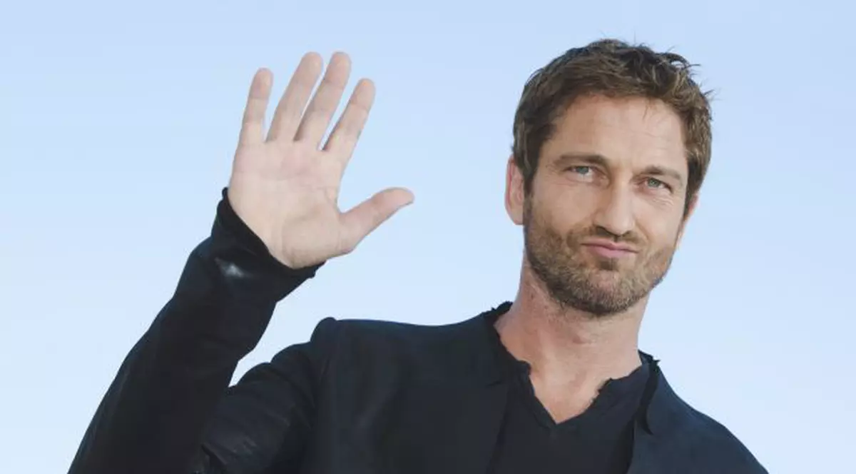 Gerard Butler a suferit un accident cu motocicleta. Actorul a fost transportat la spital