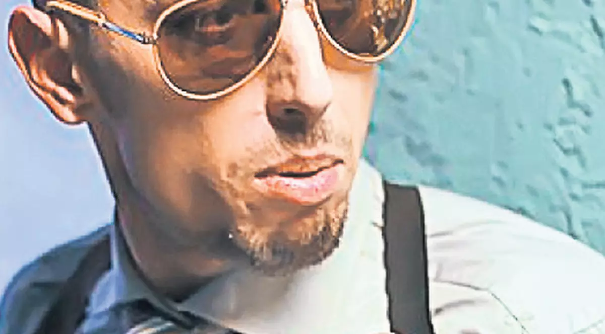 Ies la iveală noi matrapazlâcuri ale impresarului Marcel Prodan, cel care a rupt-o în bătaie pe Alexandra Stan