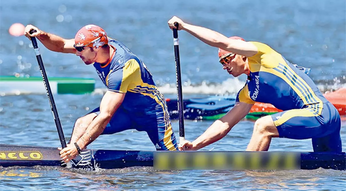 Au luat argintul! Victor Mihalachi şi Liviu Dumitrescu au devenit ieri vicecampioni europeni la canoe 2