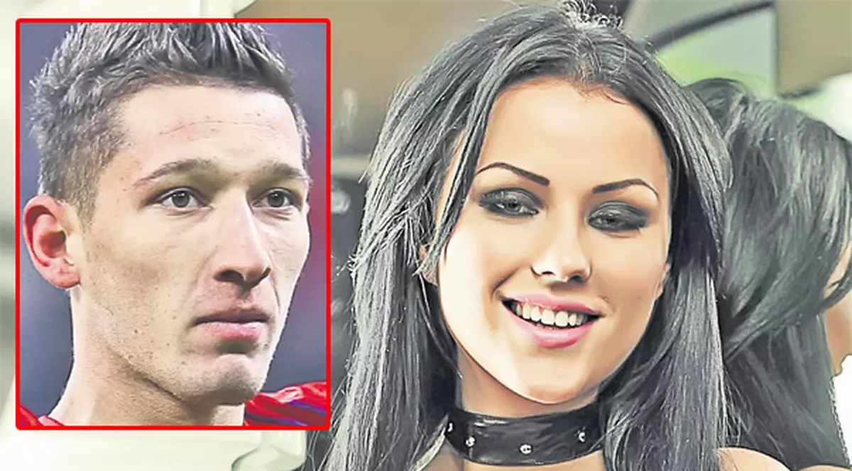 Mihai Costea o vrea pe Cruduţa lângă el în fiecare noapte! Daniela a chiulit din cantonamentul emisiunii «Vedete la apă» din cauza geloziei iubitului ei