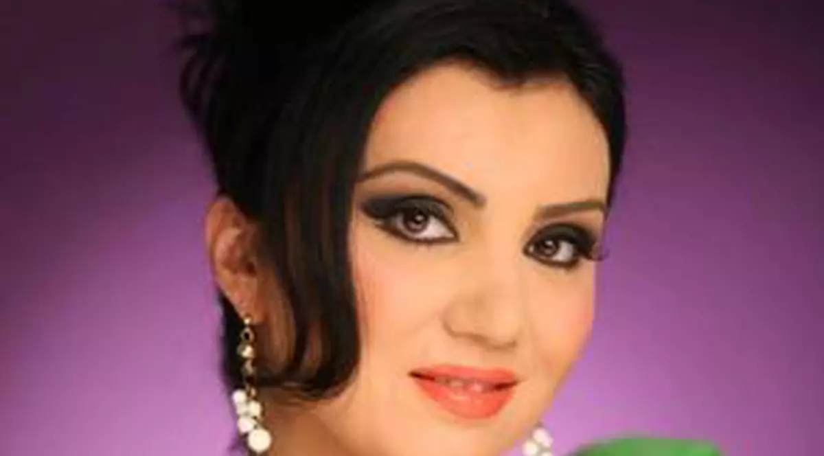 Declaraţie HALUCINANTĂ a Adrianei Bahmuţeanu în legătură cu divorţul Elenei Udrea. CUM e posibil aşa ceva?