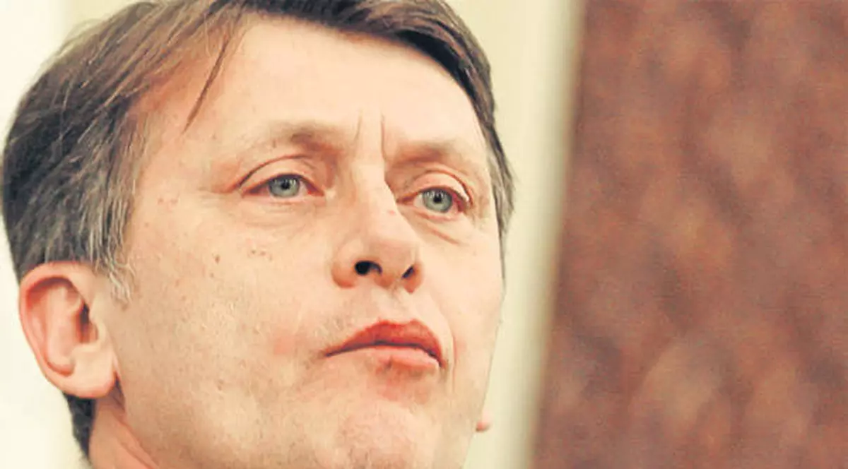 INCREDIBIL! Antonescu şi oamenii lui, repetenţi la română