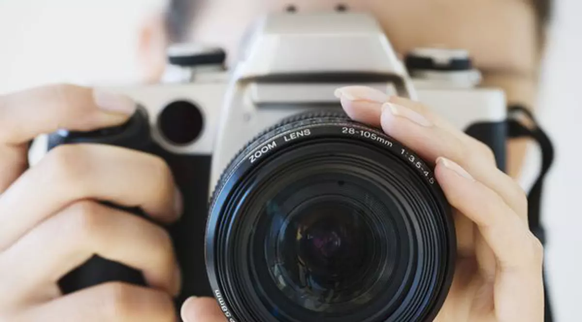 Nu a contat că a câştigat premiul Pulitzer pentru fotografie şi A FOST CONCEDIAT