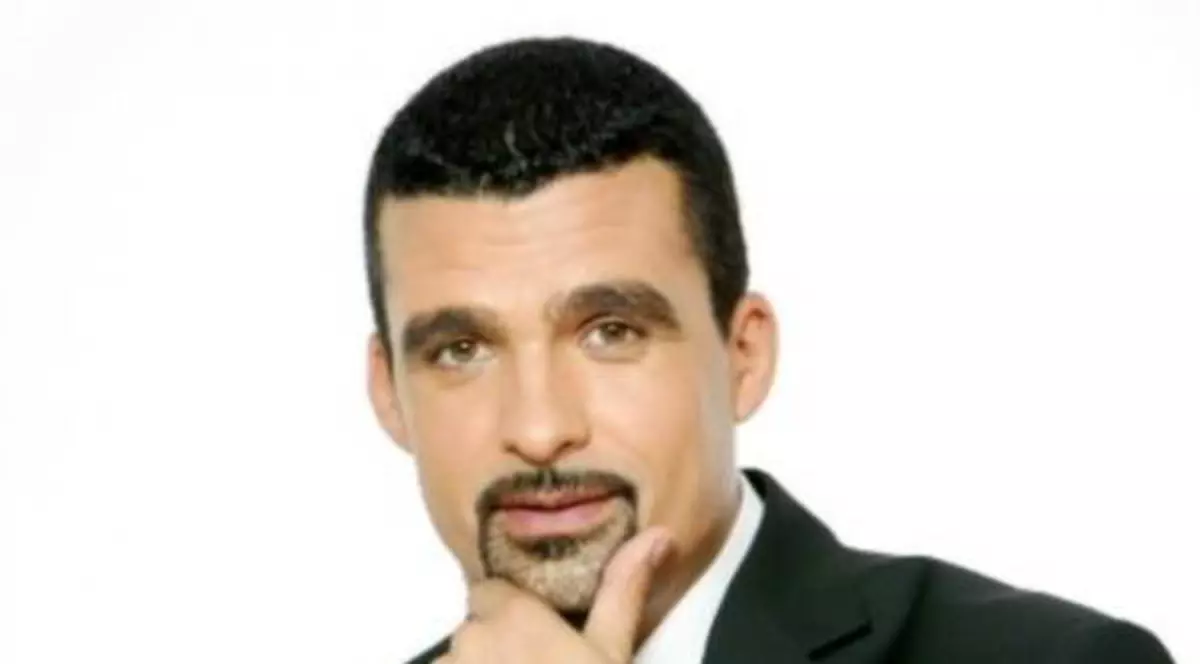 Aurelian Temişan se rupe în figuri! Află cu ce se laudă pe net! | FOTO