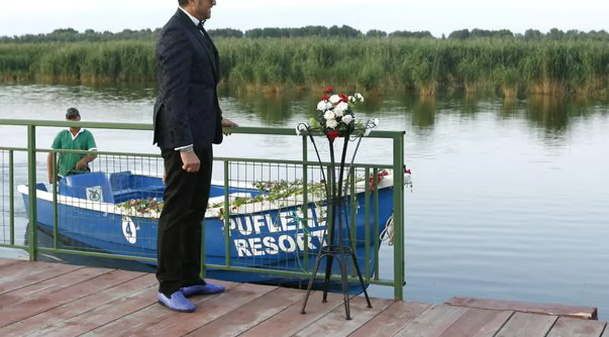 Botezatu, la un pas de înec în Delta Dunării!