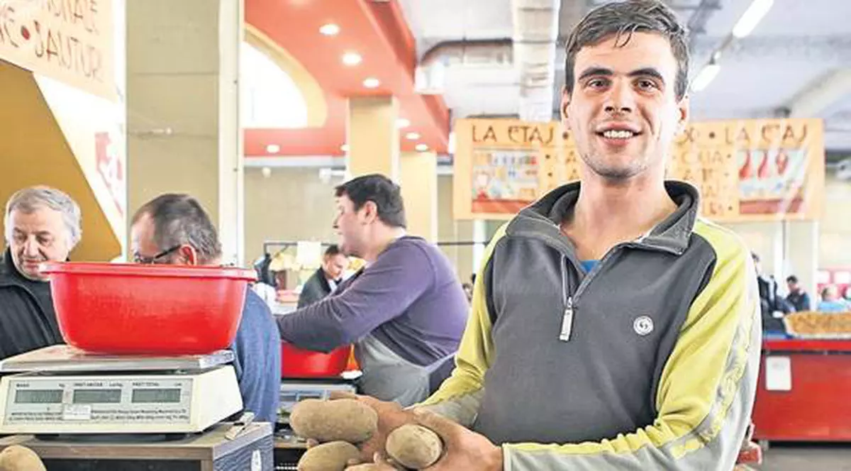 Vrei să vezi ce anume te-a lăsat fără bani în buzunar? 