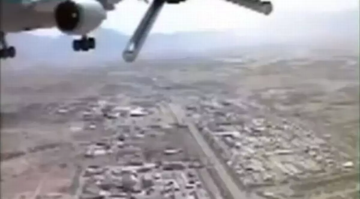 Șocant! Dronă germană, la un pas să doboare un avion de pasageri - VIDEO