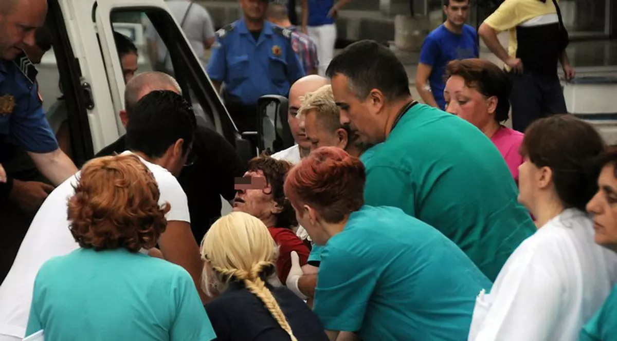 Tragedie pentru o româncă: are 8 rude printre victimele accidentului din Muntenegru