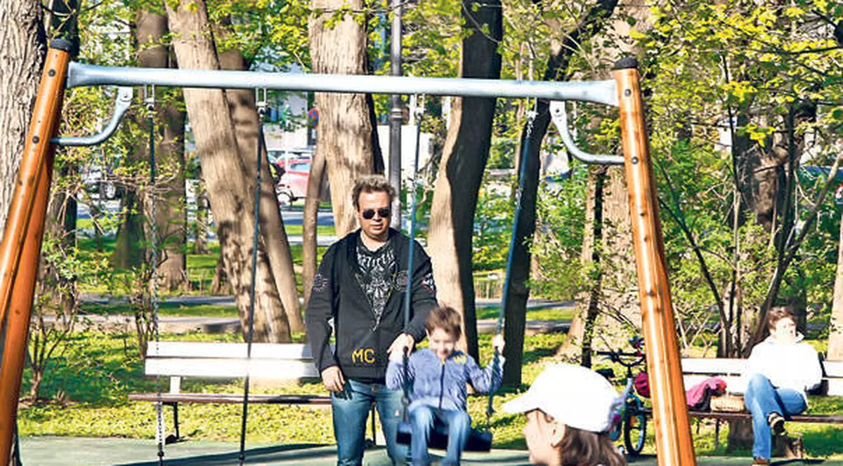 Aşa s-a pregătit Dan Helciug pentru venirea pe lume a fetiţei sale