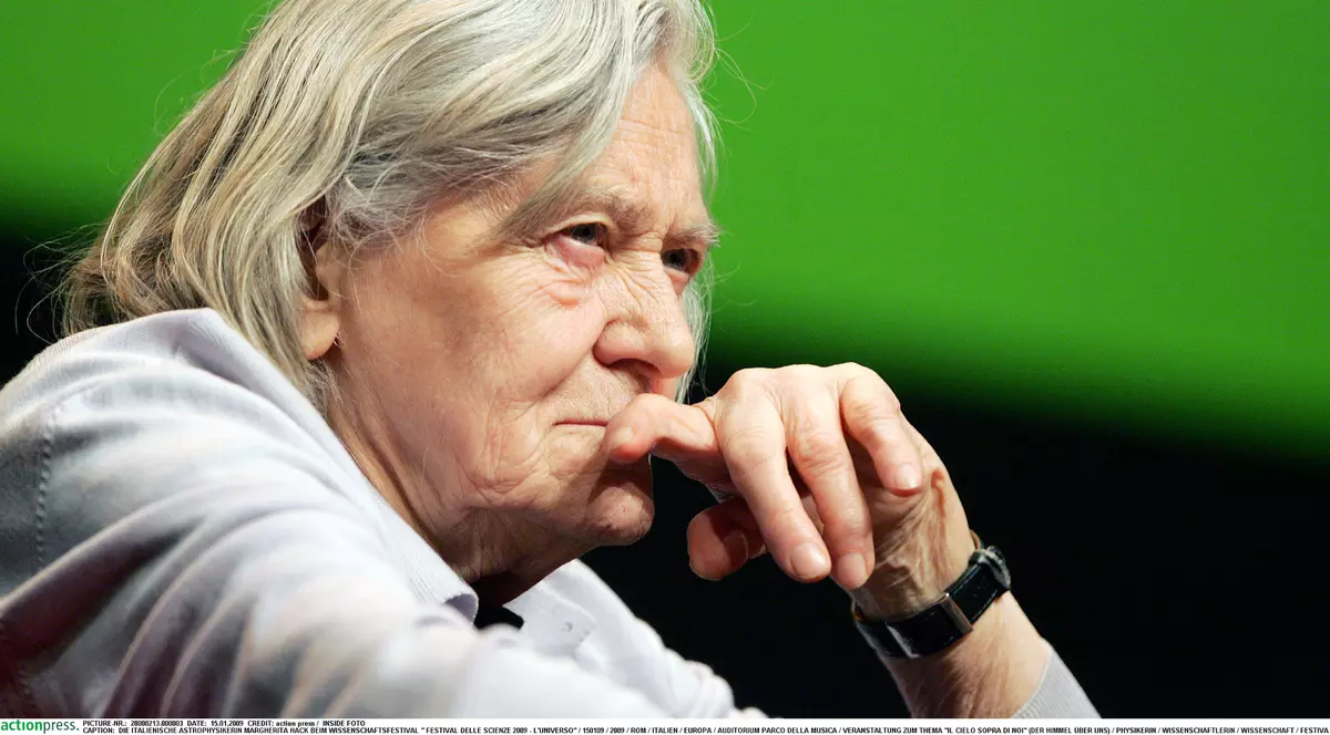 "Doamna Stelelor" A MURIT