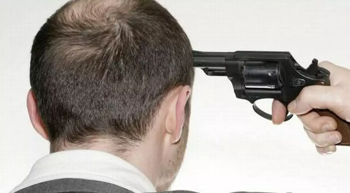 Student din Iași, împușcat în cap de un coleg de facultate 