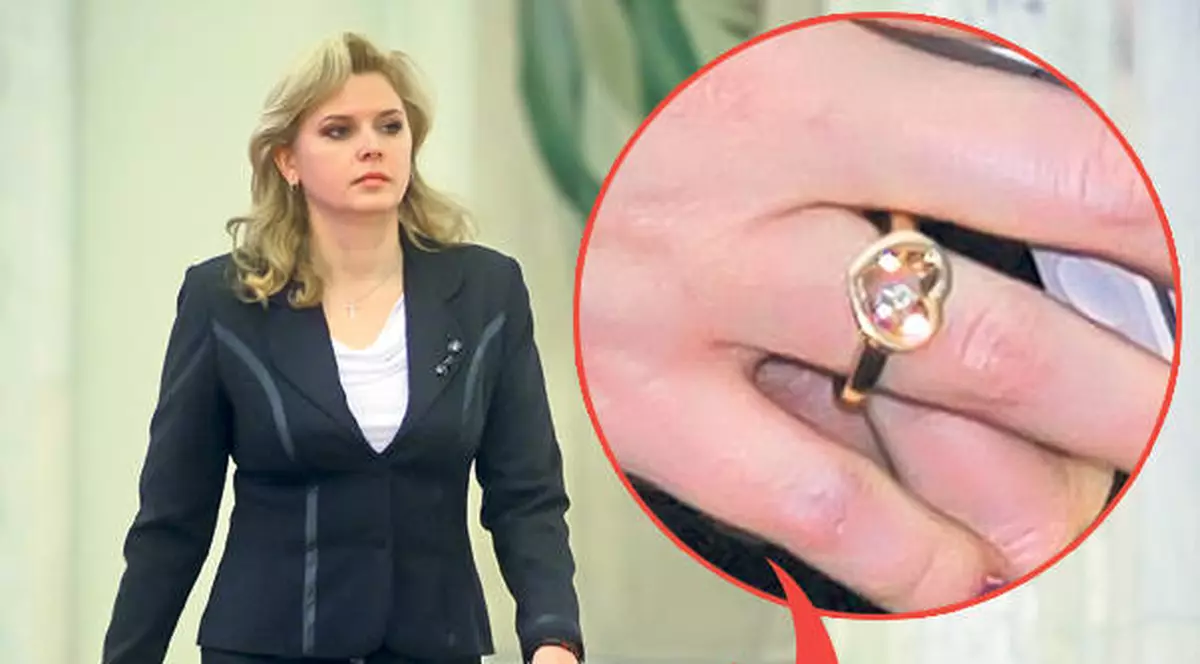 Inelul de logodnă al Robertei Anastase!