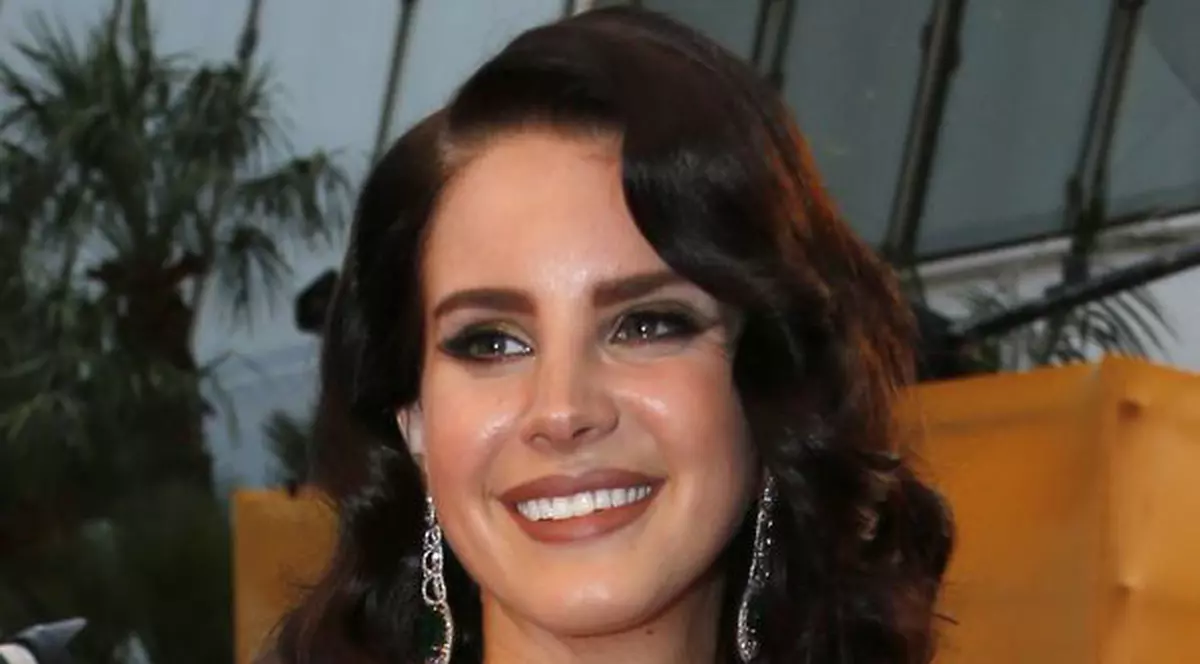 Top 5 cele mai căutate femei din lume pe Google