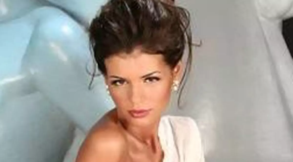 EXCLUSIV | Monica Gabor, hărţuită în toaleta unui local din Bucureşti