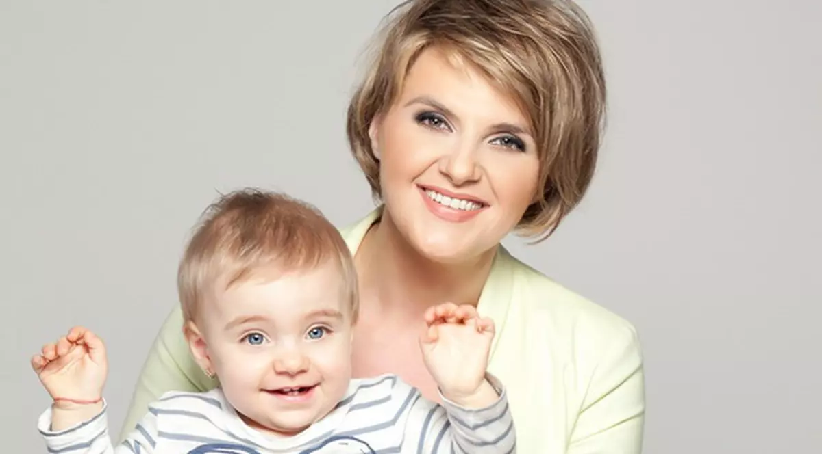 Ce fetiţă drăgălaşă are ştirista Silvia Ioniţă!