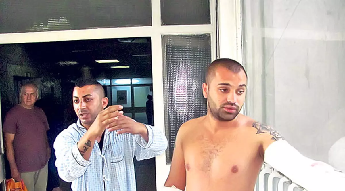 «Cojoc şi gaşca mi-au tăiat tendoanele»