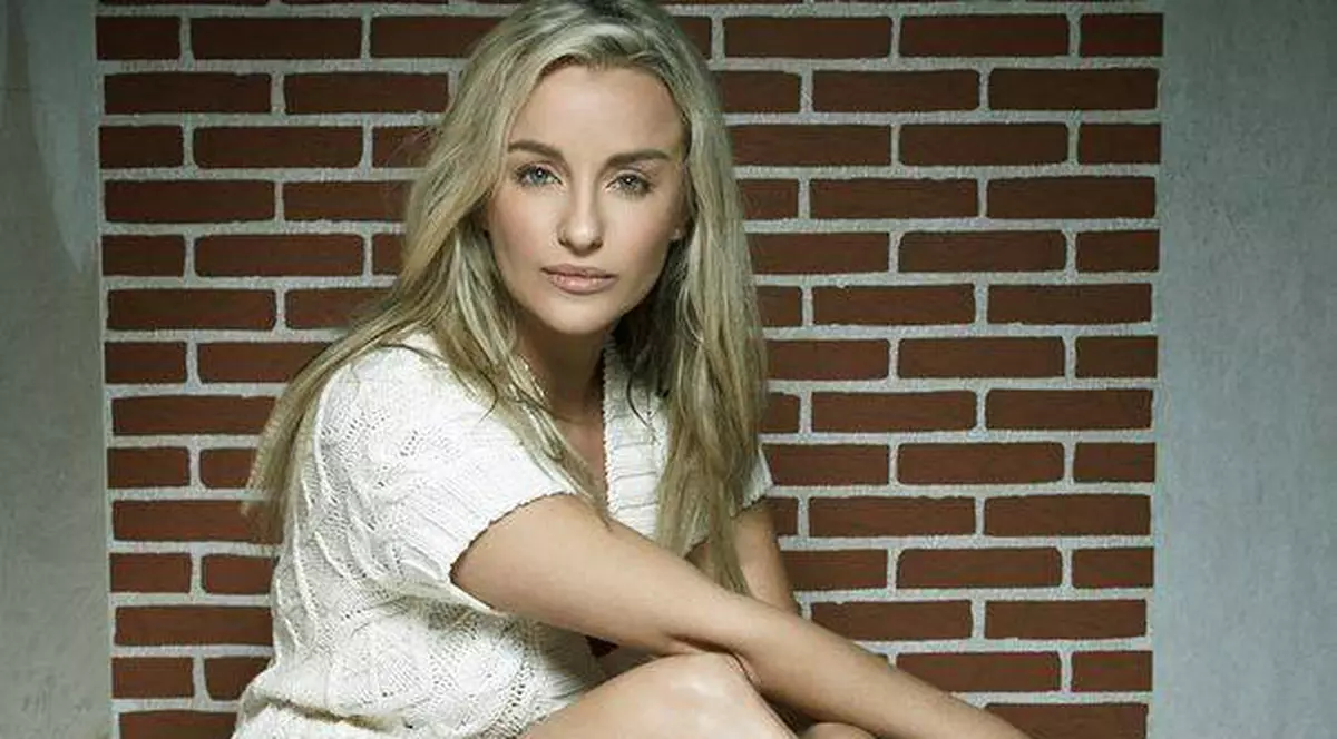 Tania Budi: «Nu cred că pot să mai întâlnesc pe cineva cu care să am o relație serioasă»