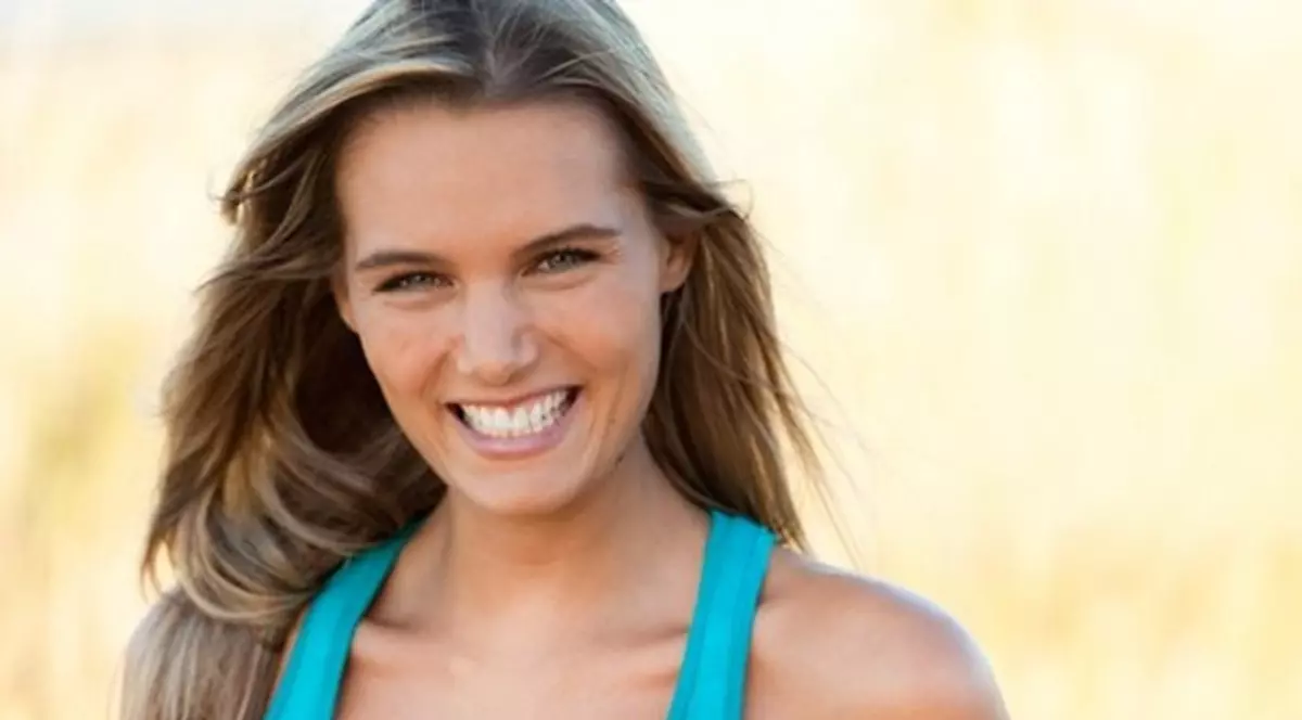 Frumuseţe: Cu ce îţi poţi vopsi părul natural?