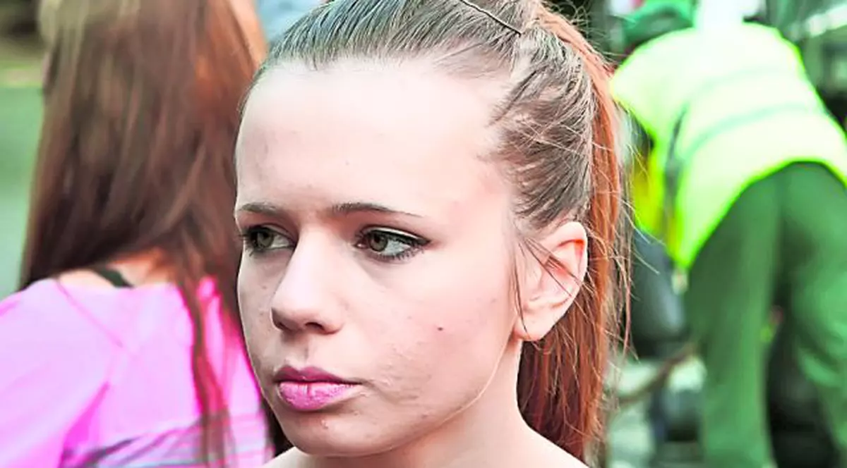 Georgeta, una dintre elevele eliminate din examen în urma scandalului «fraudă la Bac» de la Liceul Dimitrie Bolintineanu: «Mi-au distrus viitorul»