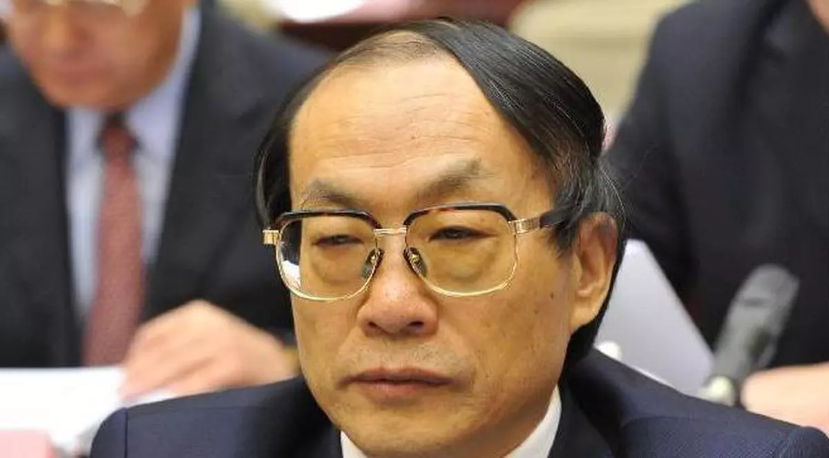 EFECTELE CORUPŢIEI LA NIVEL ÎNALT: Fost ministru al Transporturilor, CONDAMNAT LA MOARTE